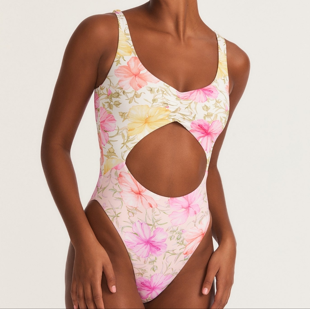 NWT L/XL LOVESHACKFANCY X HURLEY - HIBISCUS CHEEKY ONE PIECE